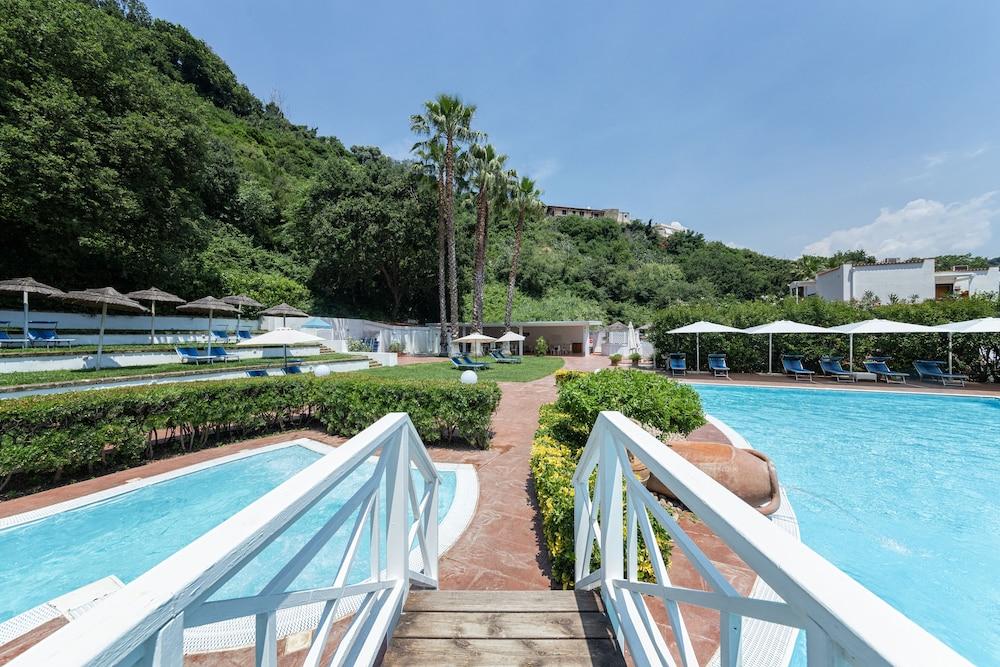 Agave Hotel Pozzuoli Exterior photo